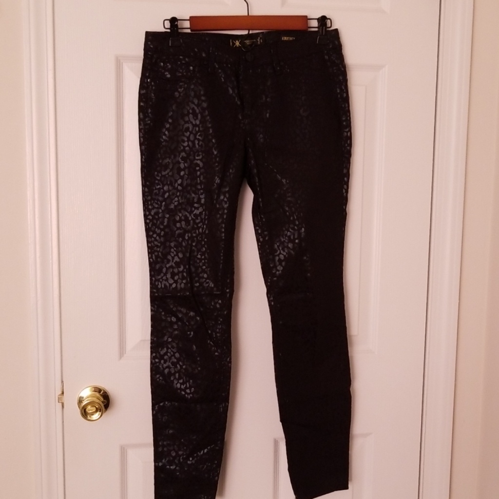 Kardashian Jeans Kardashian Jeans
